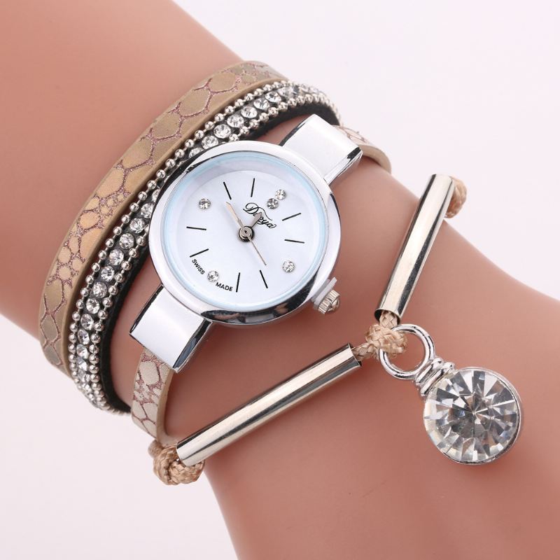 Crystal Pendant Kvinder Armbånd Watch Retro Style Læderrem Quartz Watch