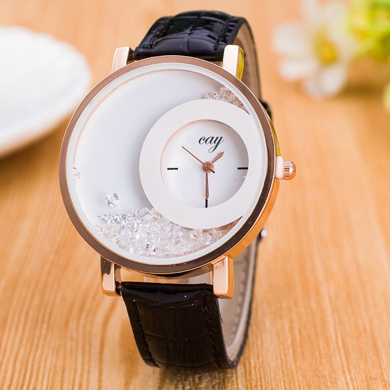 Mode Casual Kvinder Watch Crystal Dial Læderrem Kvinde Quartz Watch