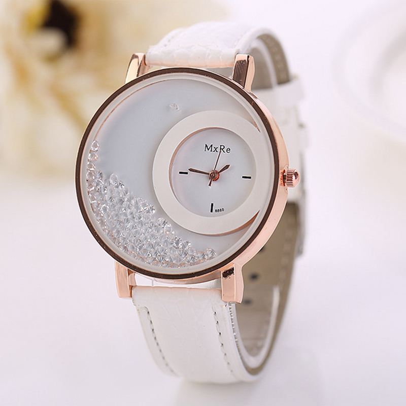 Mode Casual Kvinder Watch Crystal Dial Læderrem Kvinde Quartz Watch