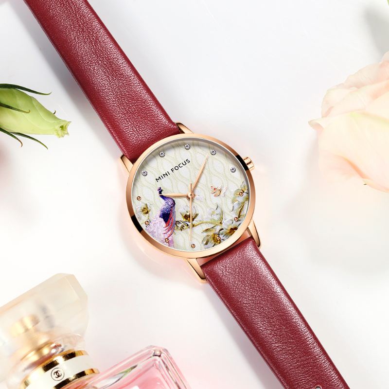 Mode Kvinder Peacock Blomstermønster Ægte Læder Quartz Watch