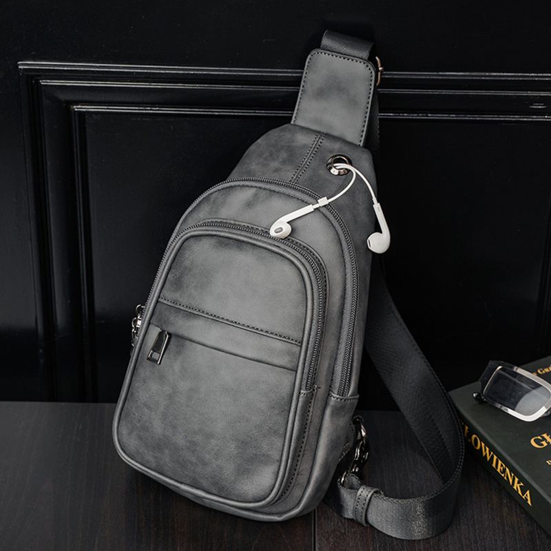 Mænd Ensfarvet Hovedtelefon Huldesign Multi-pocket Brysttaske Casual Udendørs Pu Blødt Læder Slidfast Crossbody Tasker Skuldertaske