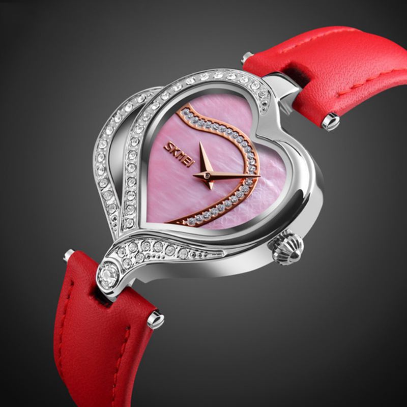 Sweet Love Mode Style Kvinder Ure Krystal Læderrem Quartz Watch