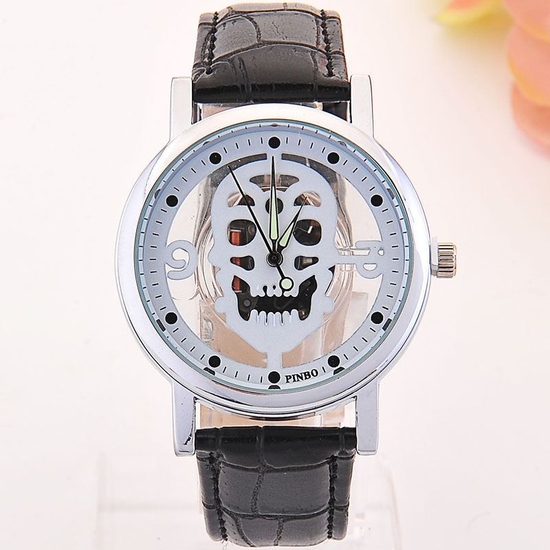 Hollow-out Skull Real Belt Quartz Watch Mode Dobbeltsidet Vintage Herre Dame Watch