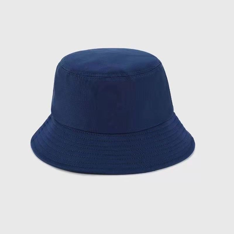 Cool Bucket Hat Familie-logo Trykt Anime Hat