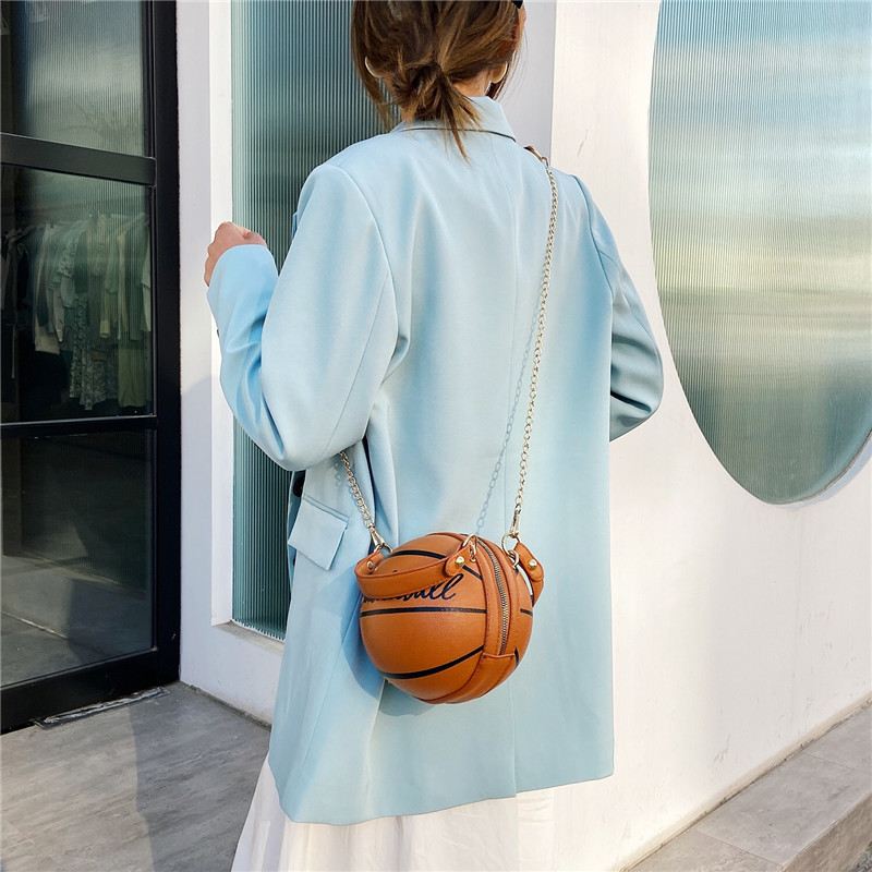 Kvinder Unikt Design Basketball Fodbold Look Mini Rund Taske Hangbag Mode Justerbar Skuldertaske Cross Body Bag