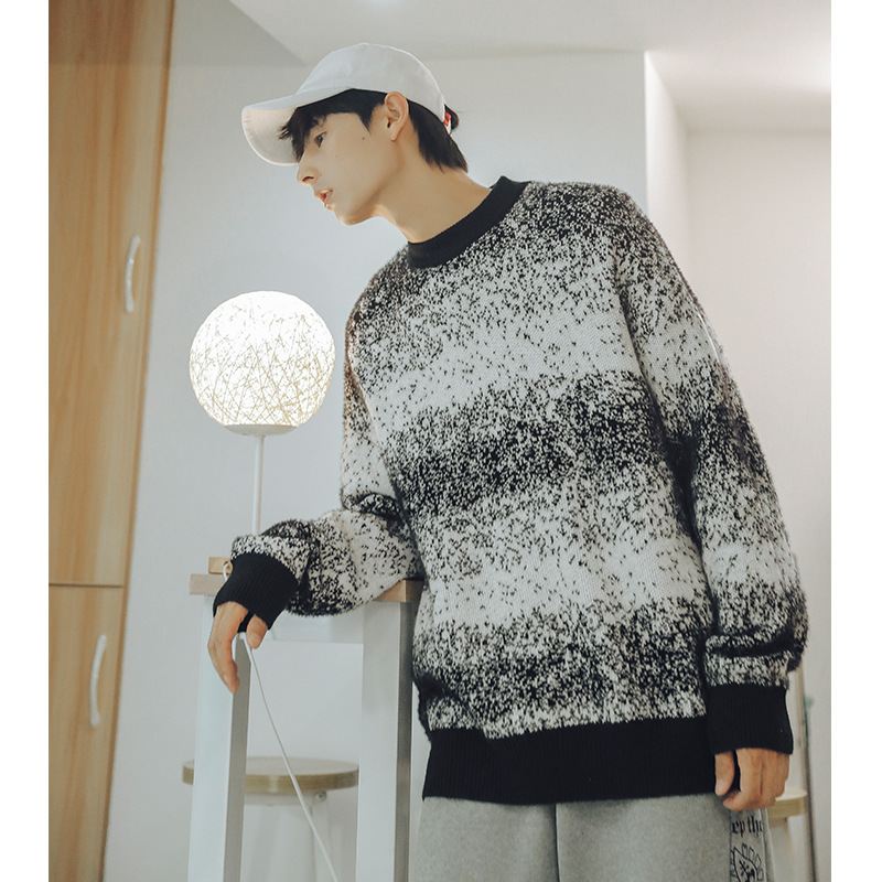 Gradient Noise Pattern Loose Crew Neck Sweater