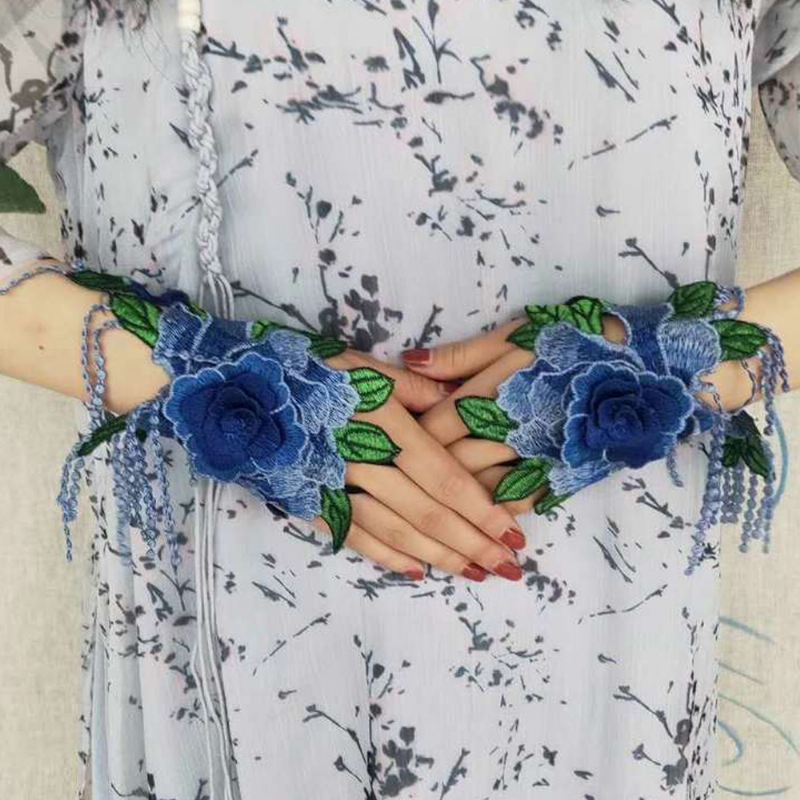 Kvinder Etnisk Broderi Hallow Armbånd Mode Blomster Halv Cover Finger Kvast Handsker