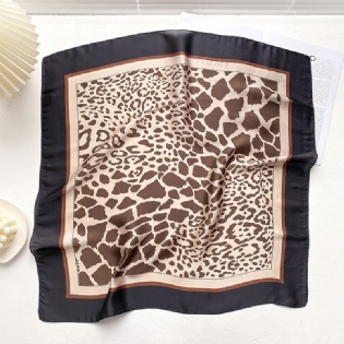 Simple Wild Mode Color Matching Color Simulation Silk Square Scarf