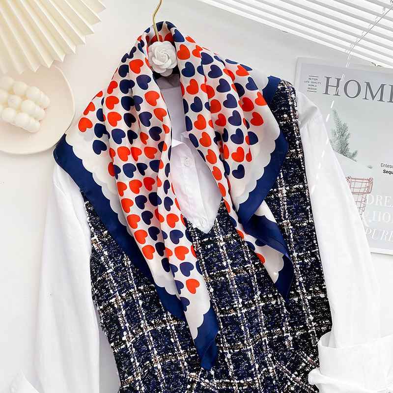 Simple Wild Mode Color Matching Color Simulation Silk Square Scarf